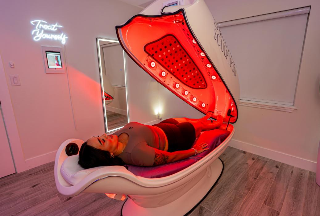 Skins Sculptpod